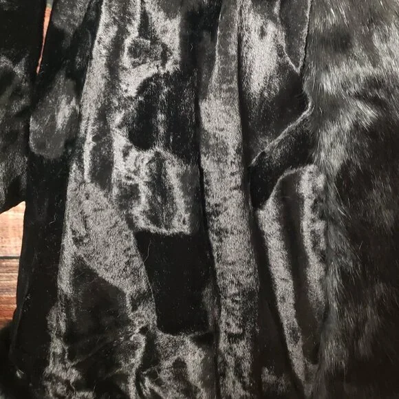 Lilli Ann Rare Vintage 60s Black Velvet Coat Faux Fur Trim US Union Made
